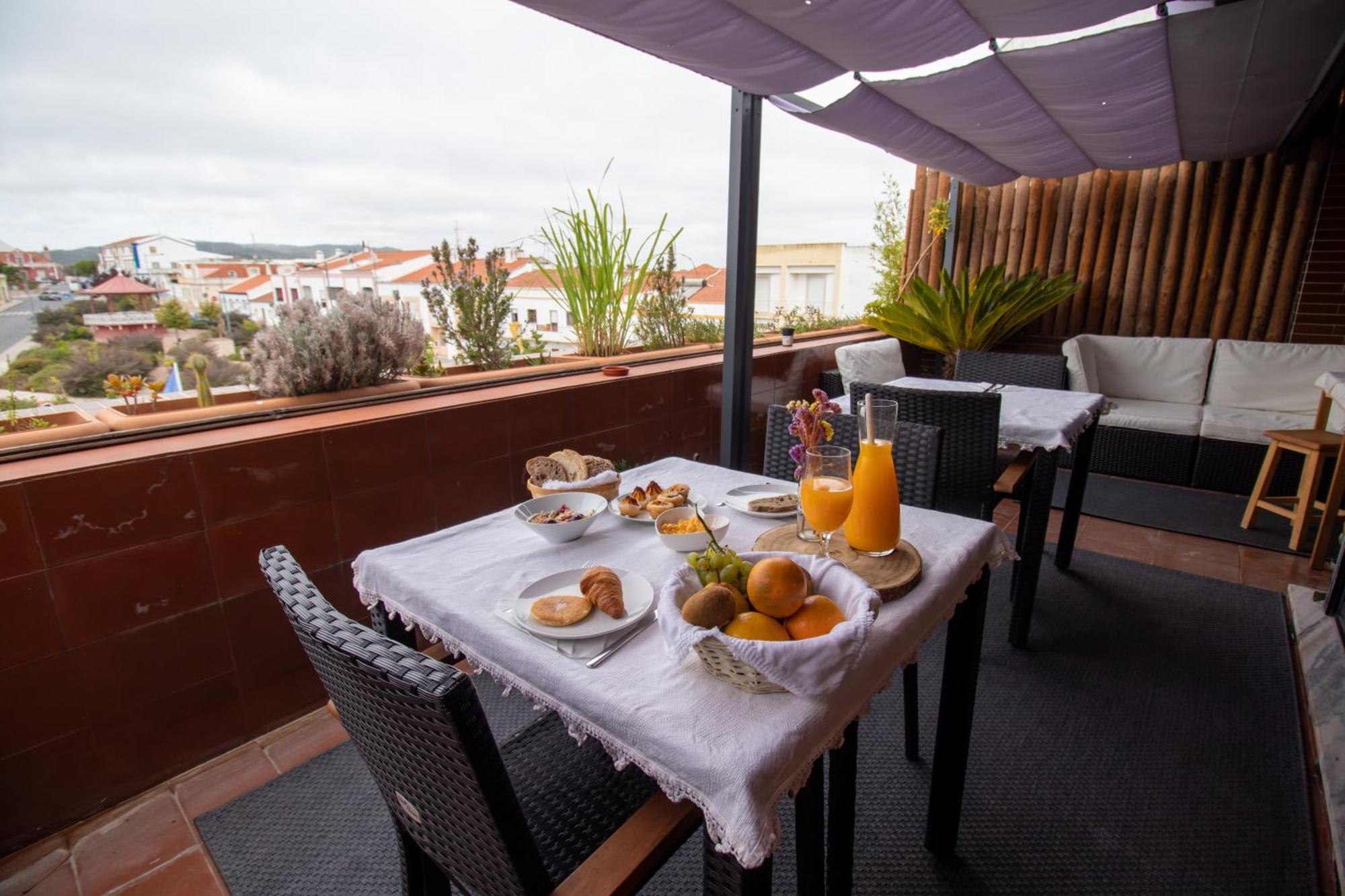 Villa Center - Alojamento Local Grândola Eksteriør billede